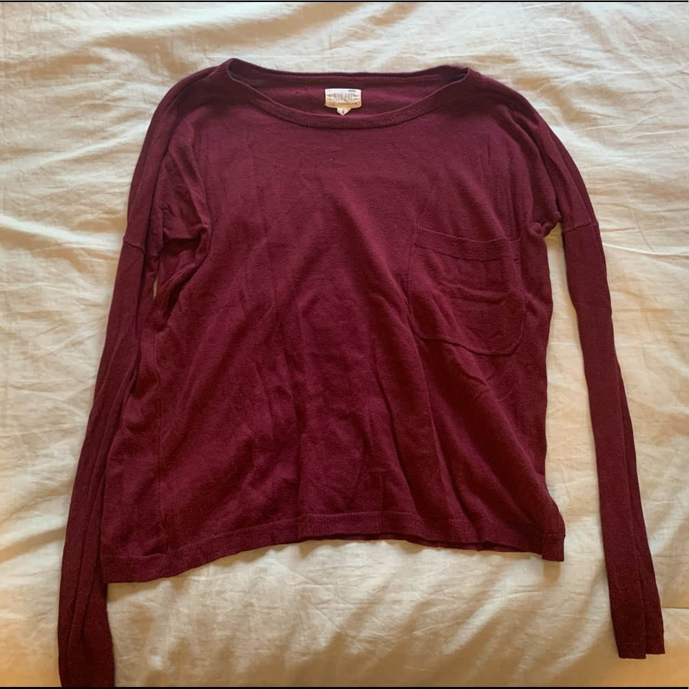 Maroon sweater